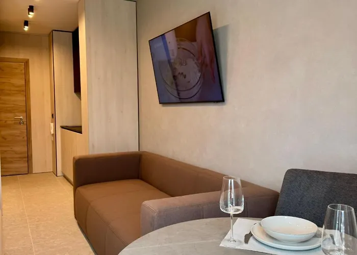 Апартамент Eleve Residences - Stone *