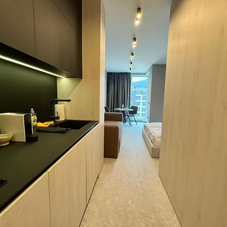 아파트 Eleve Residences - Stone *